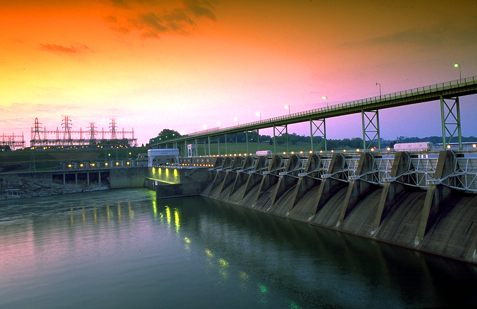 Fort Loudoun Dam
