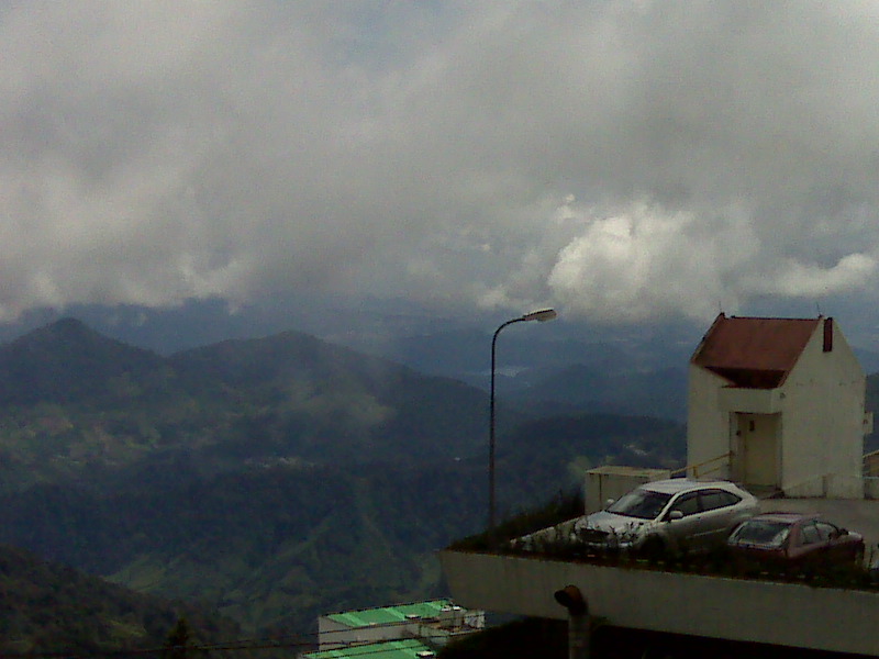 Empangan Klang Gates