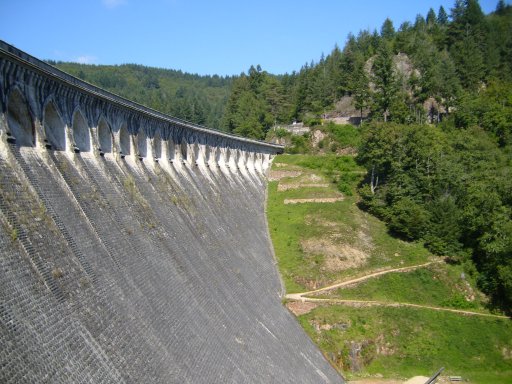 Barrage de la Tache