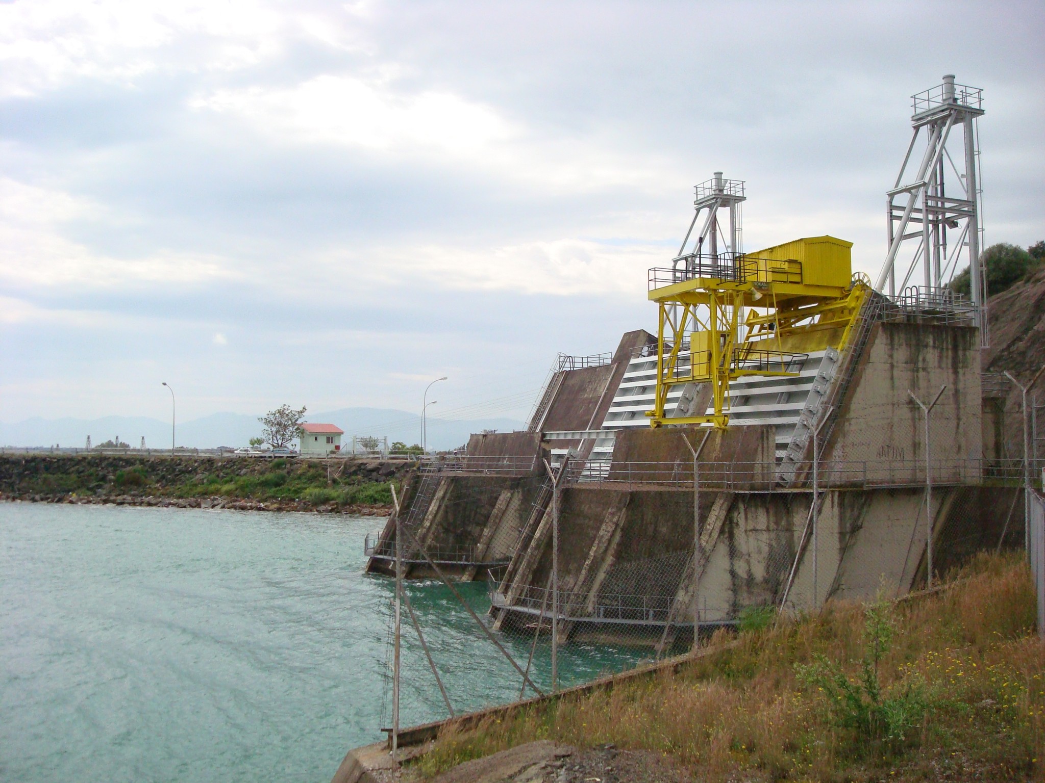 Φράγμα Στράτου