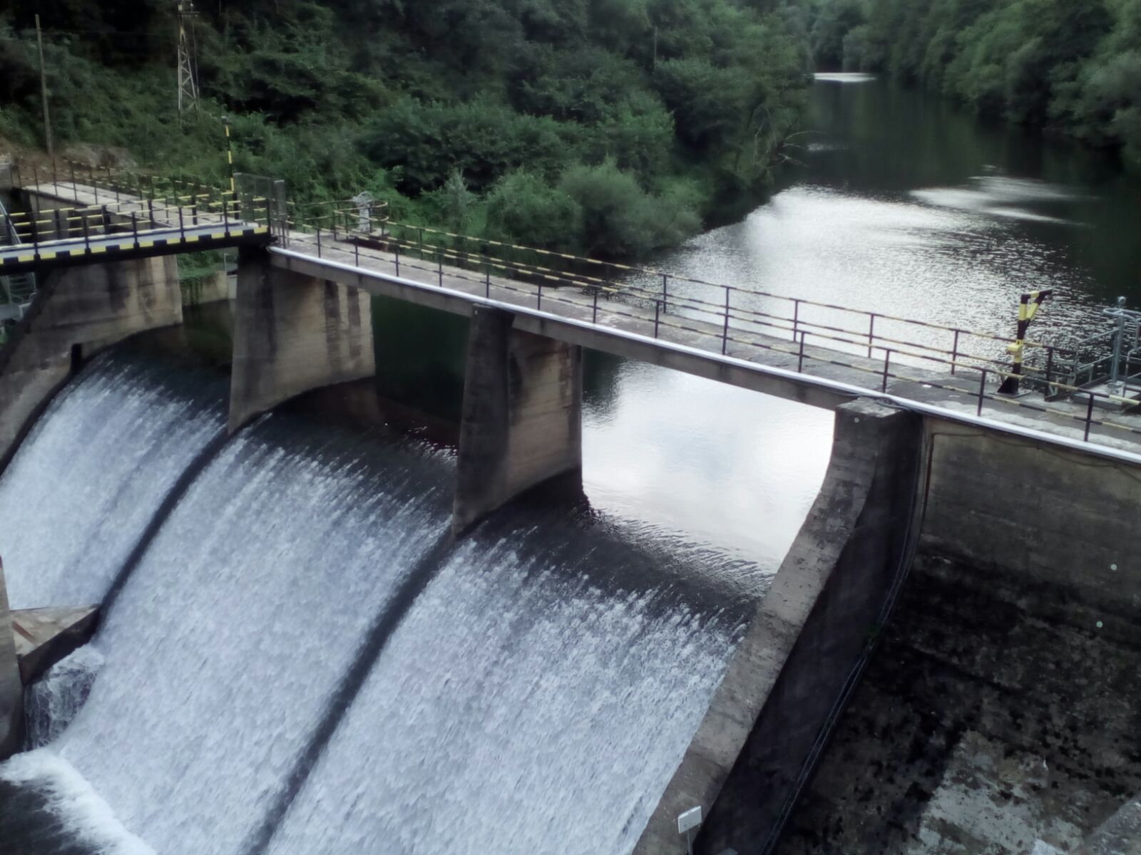 Embalse de Los Corrales de Buelna
