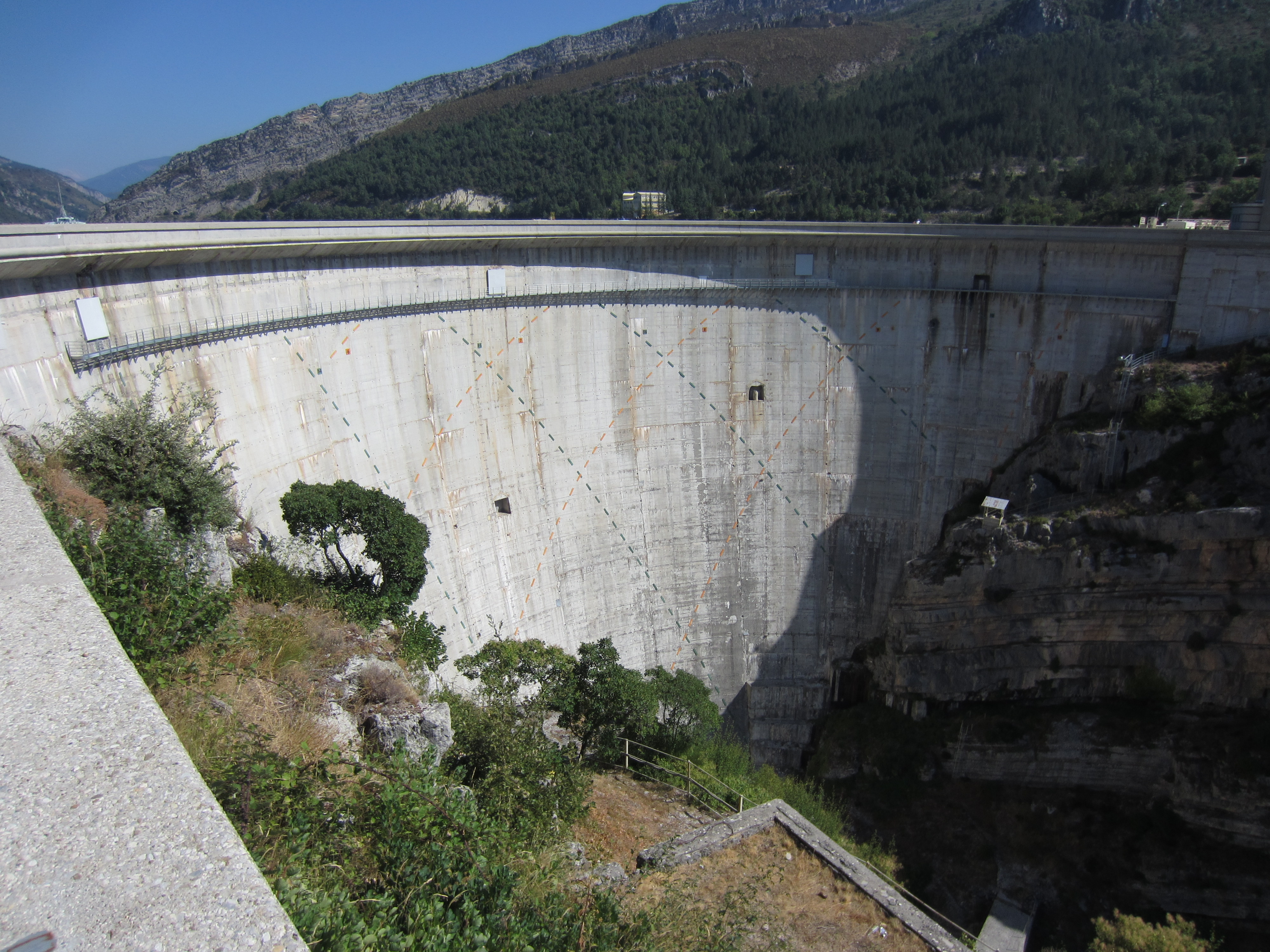 Barrage de Castillon