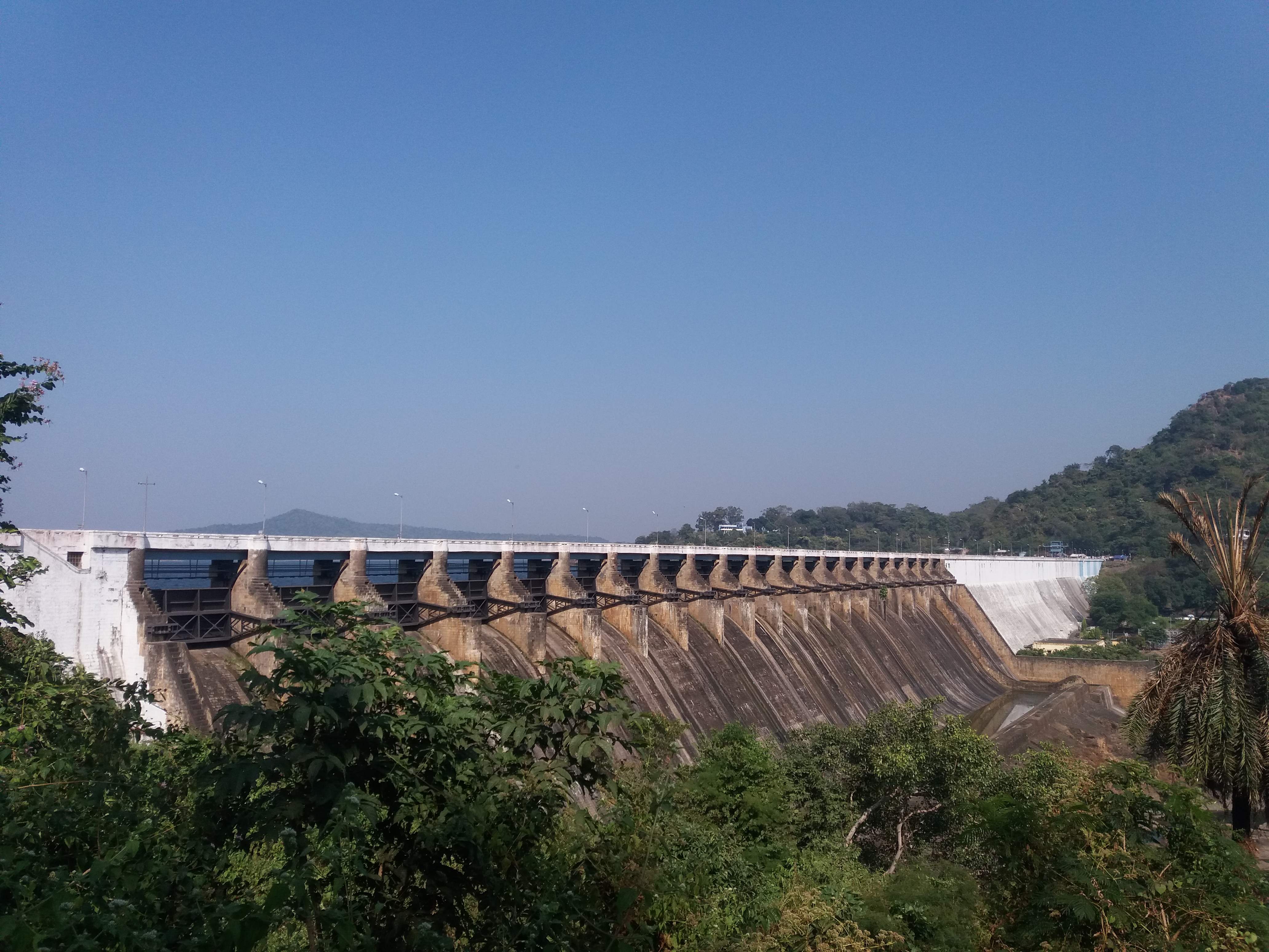 Massanjore Dam