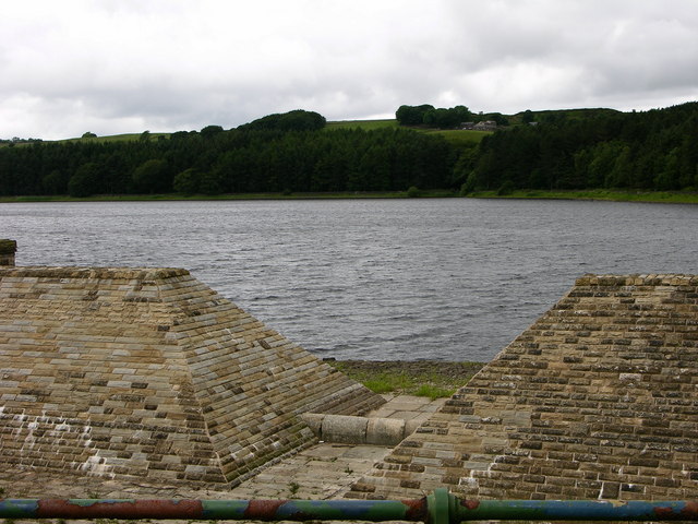 Entwistle Dam
