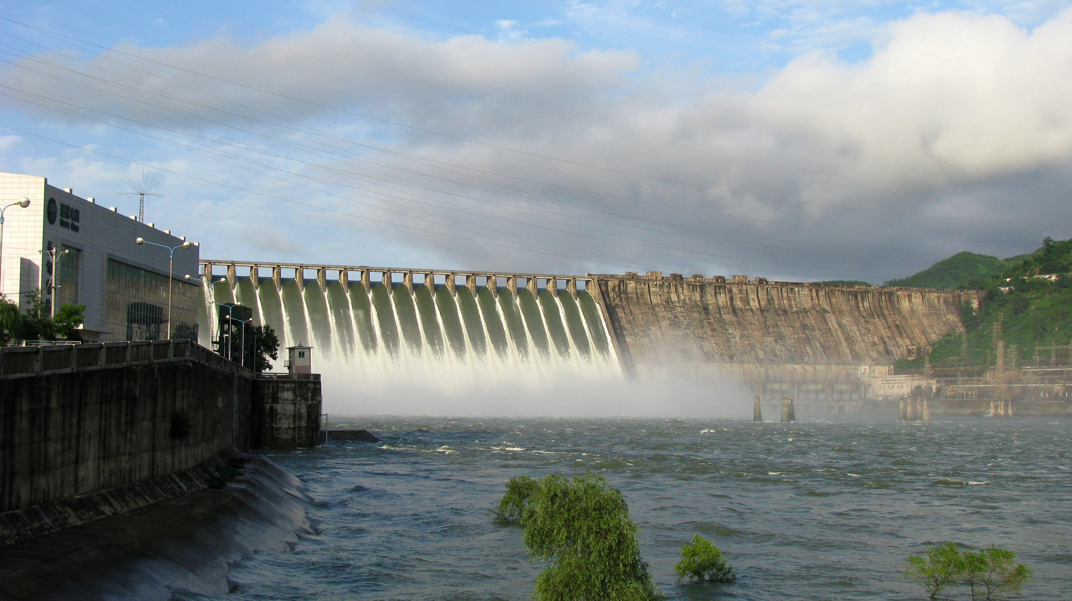 水丰水库 / 수풍언제