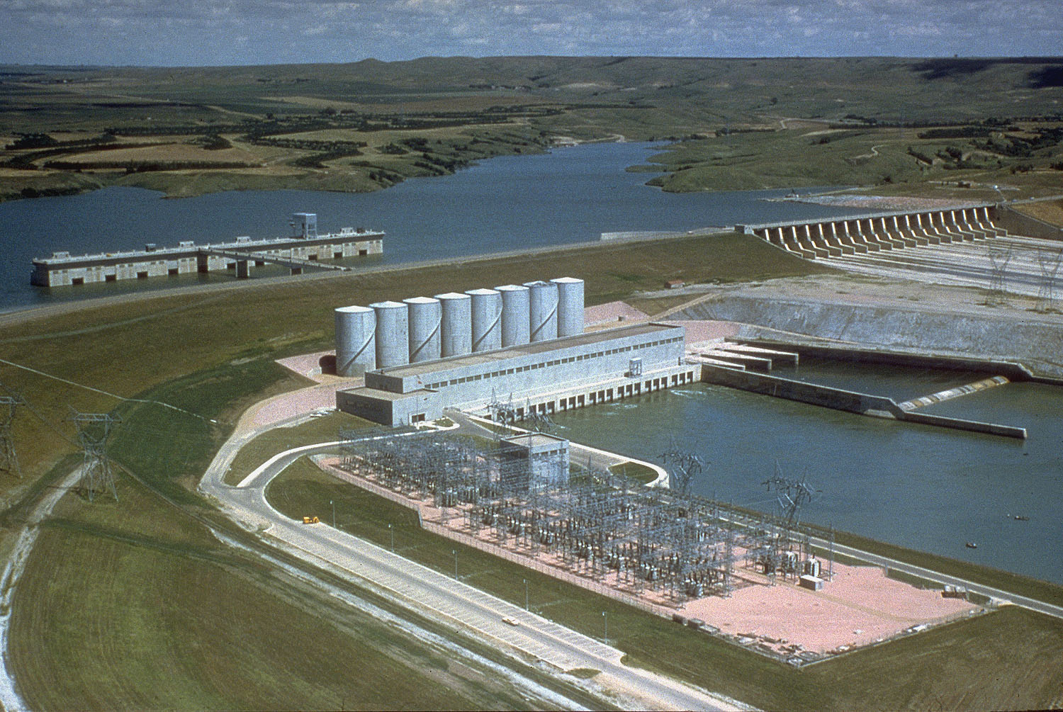 Fort Randall Dam