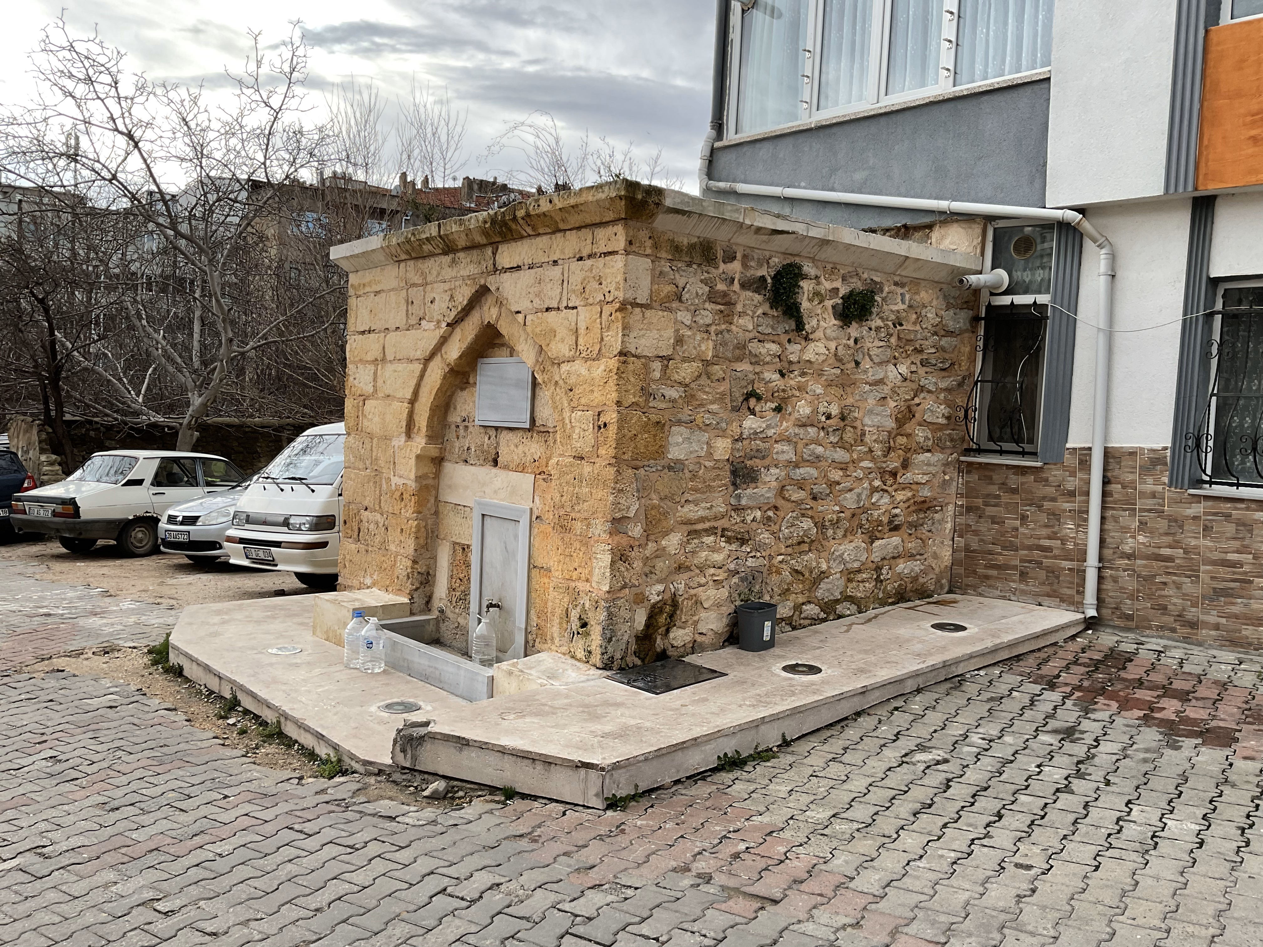 Kara Umur Bey Çeşmesi