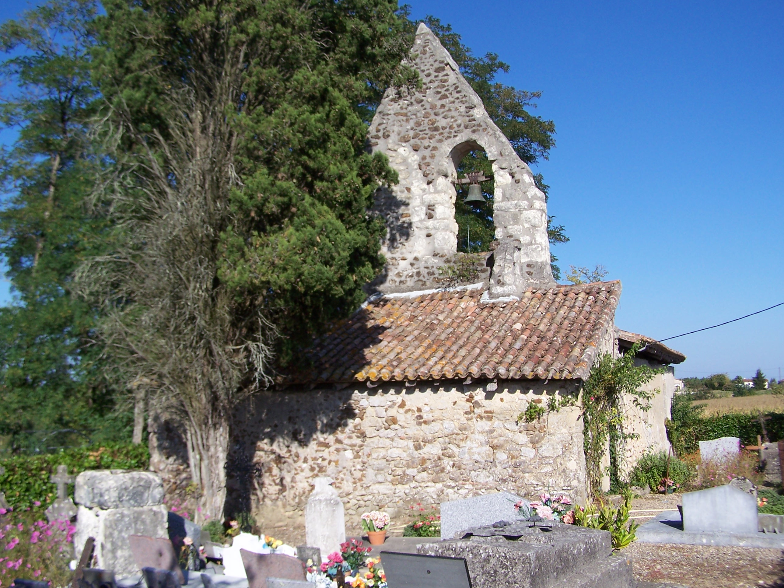 Fontaine de Notre-Dame de Fontet