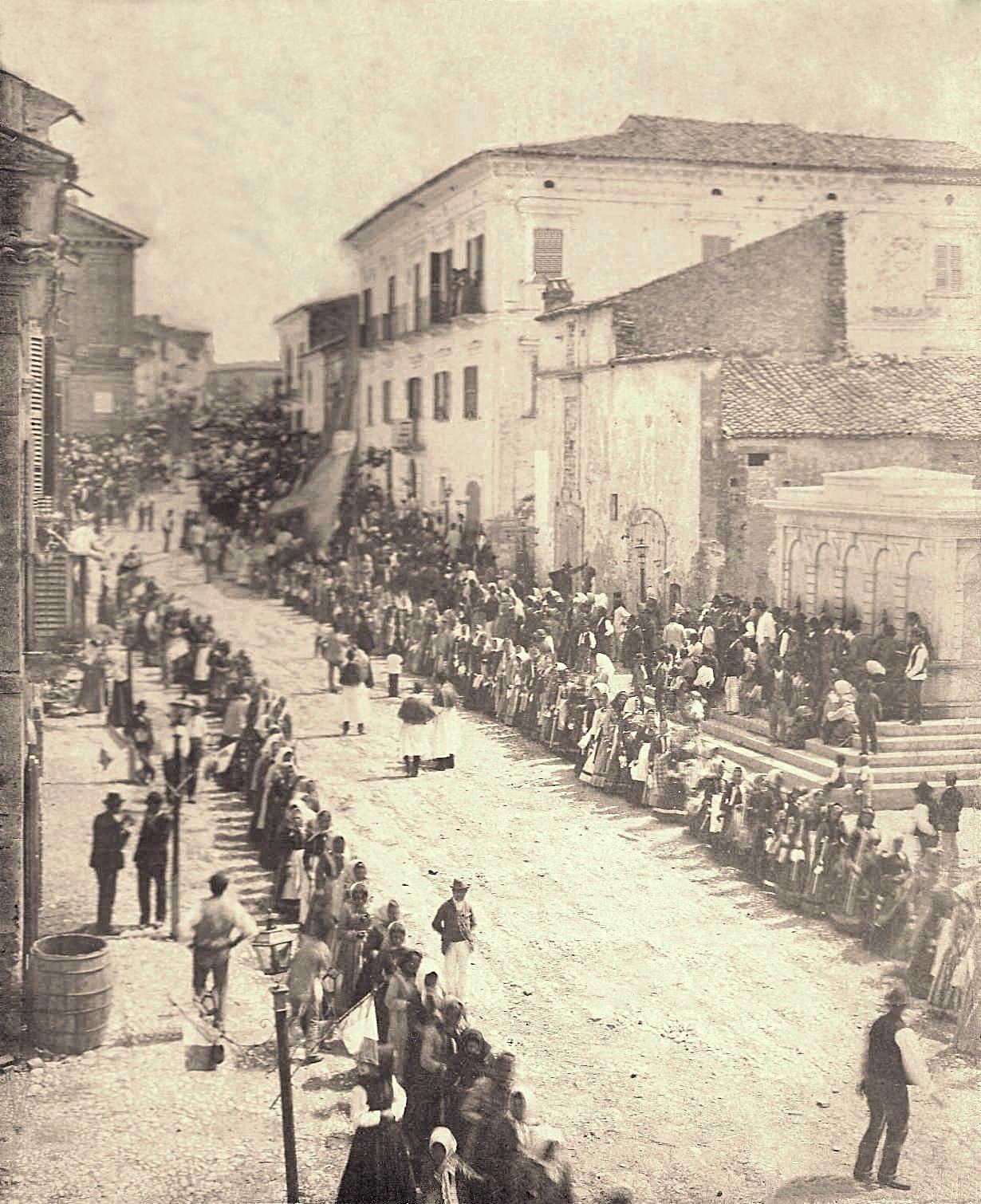 Fontana delle cinque cannelle