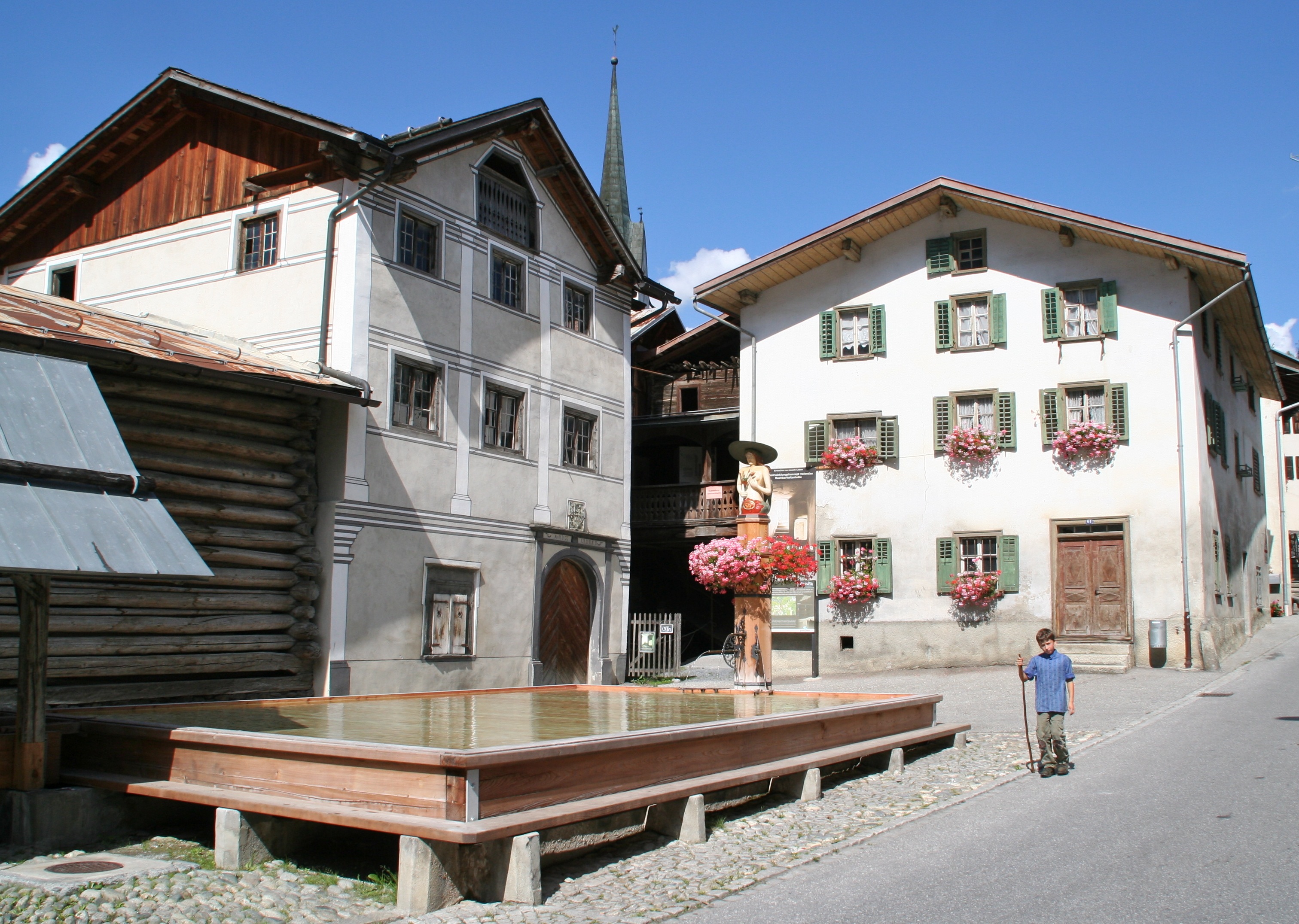 Holzbrunnen Valendas