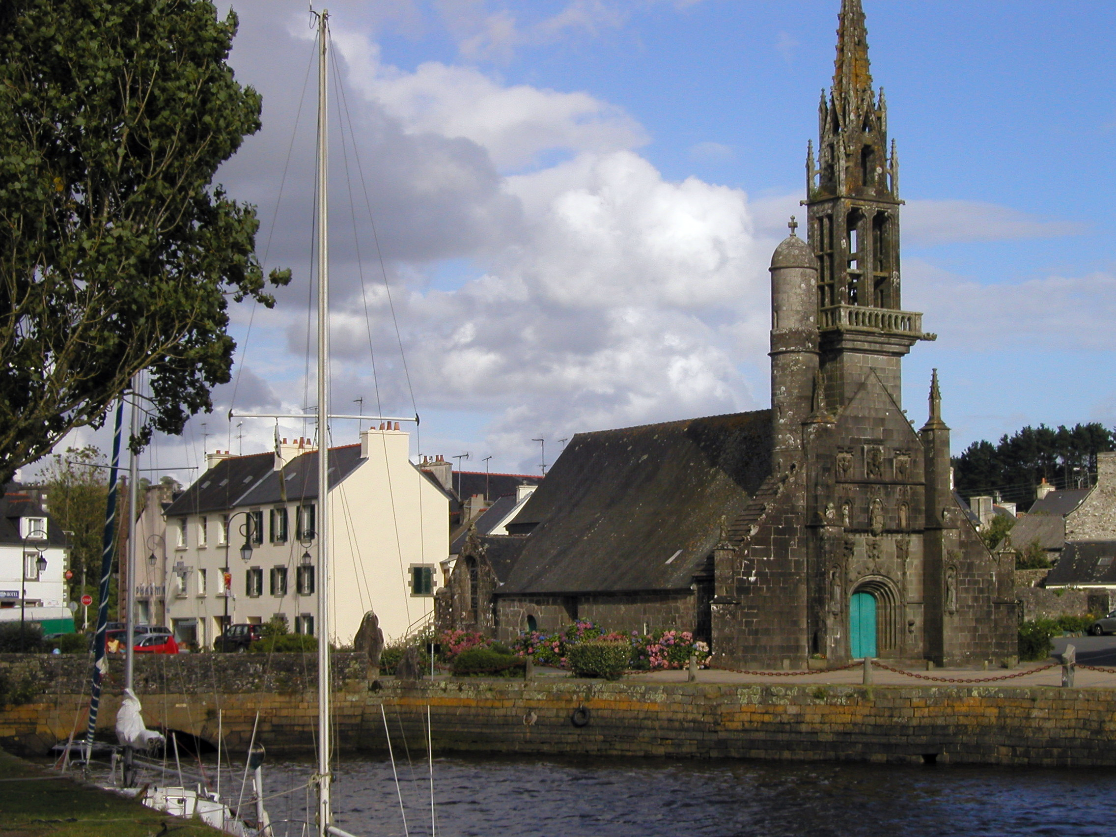 Fontaine Notre-Dame-de-Bonne-Nouvelle