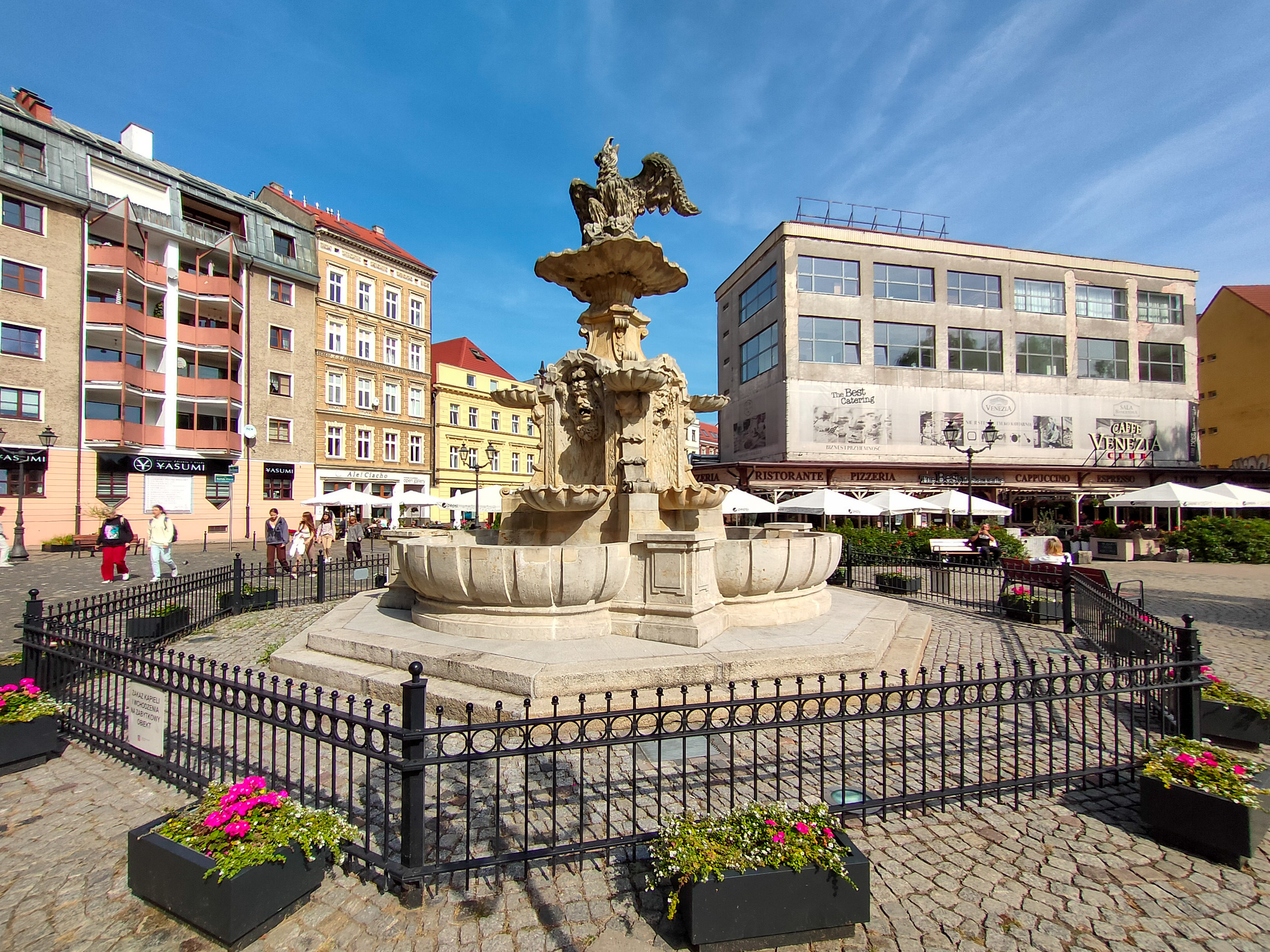 Fontanna Orła Białego