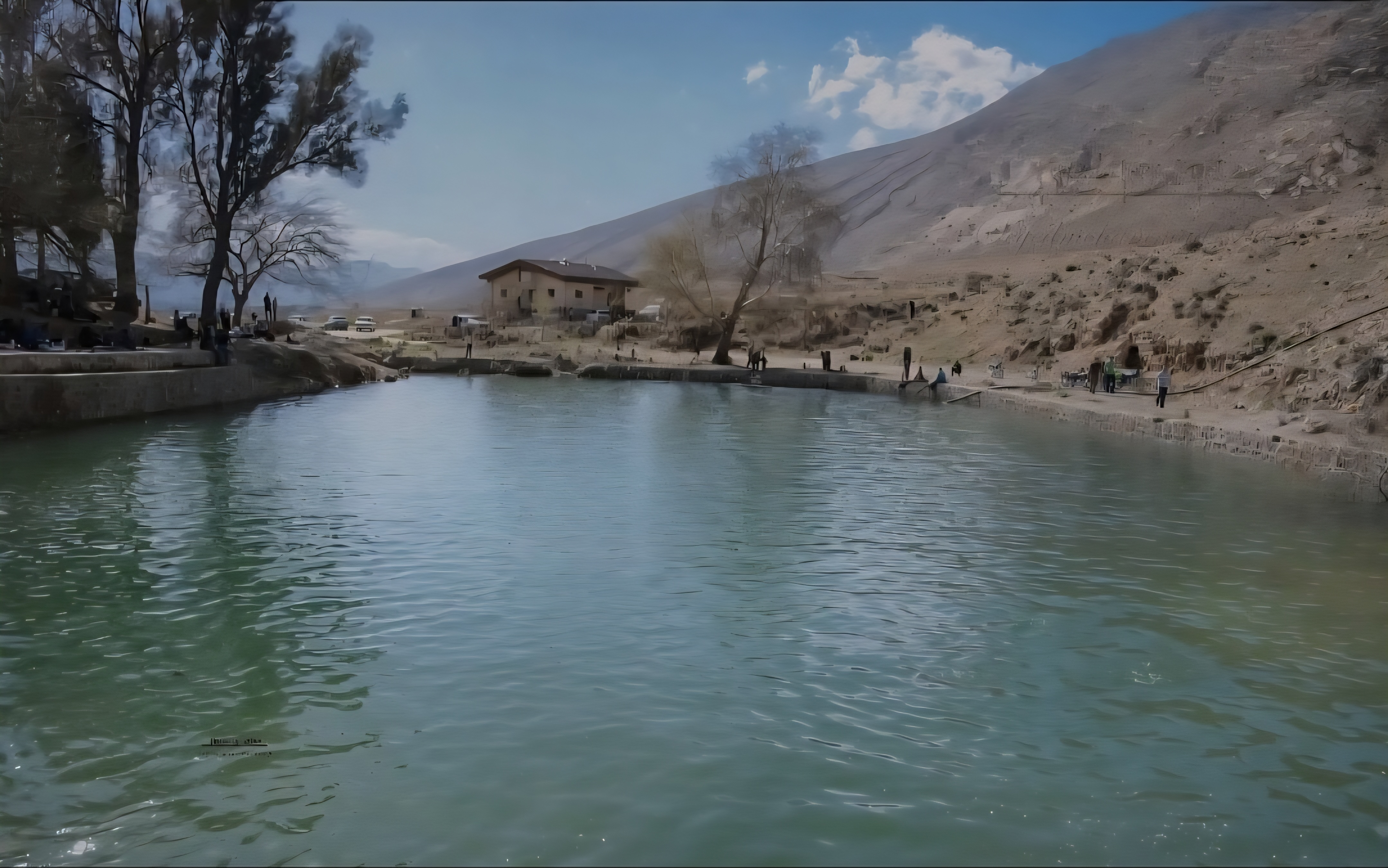 چشمه قمپ آتشکده