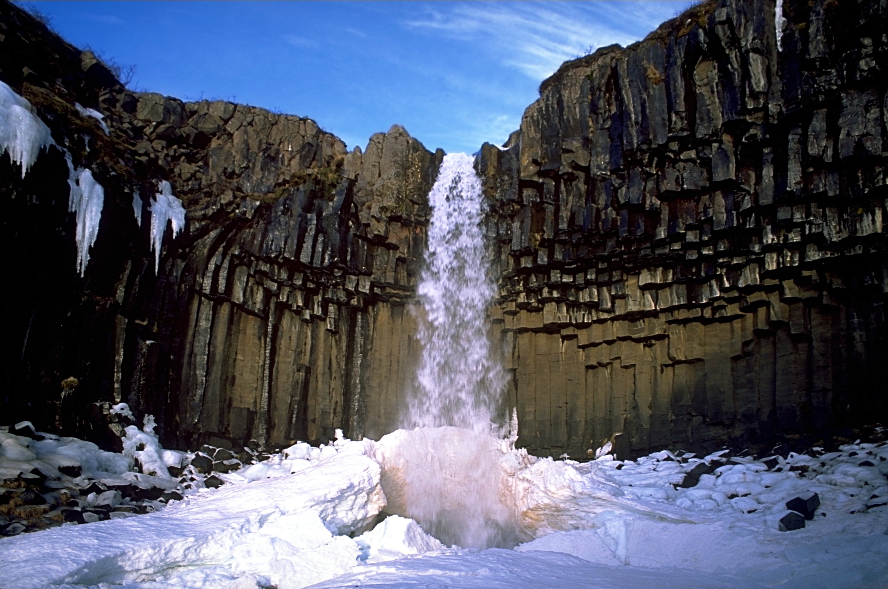 Svartifoss